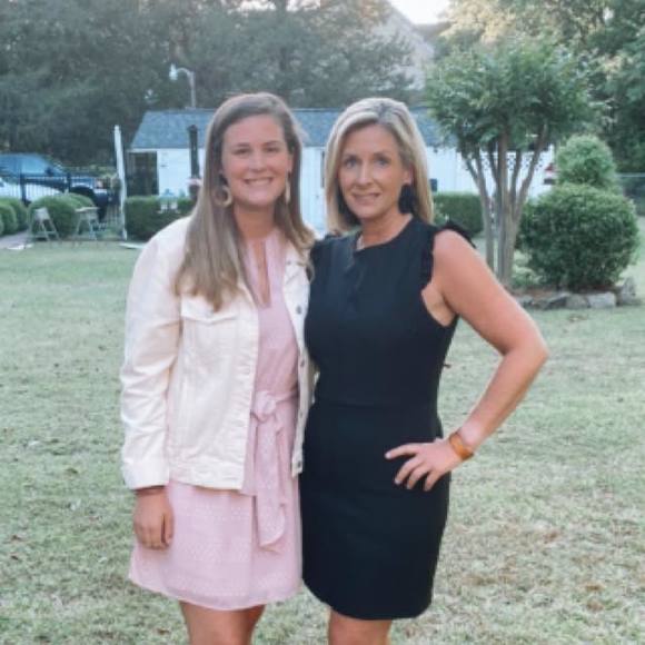 Meet your Posher, Allison - Picture 1 of 1